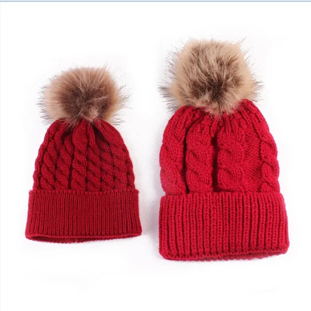 2018 2PCS/set Mom Mother+Baby Knit Pom Bobble Hat Kids Girls Boys Winter Warm Beanie Hats Accessories