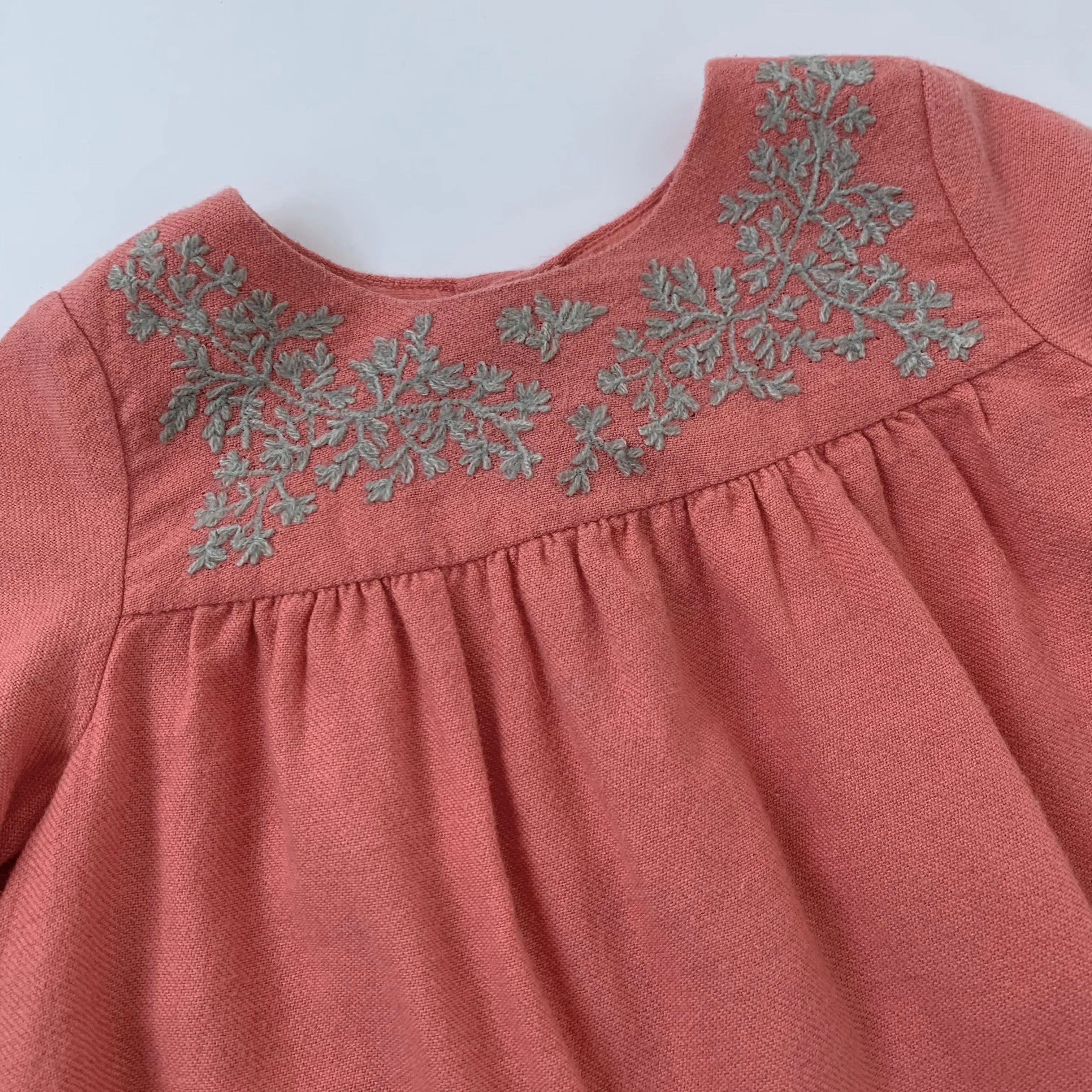 Bonpoint Apricot Wool Dress With Grey Embroidery: 2 Years