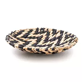 Rush Woven Zig Zag Plate