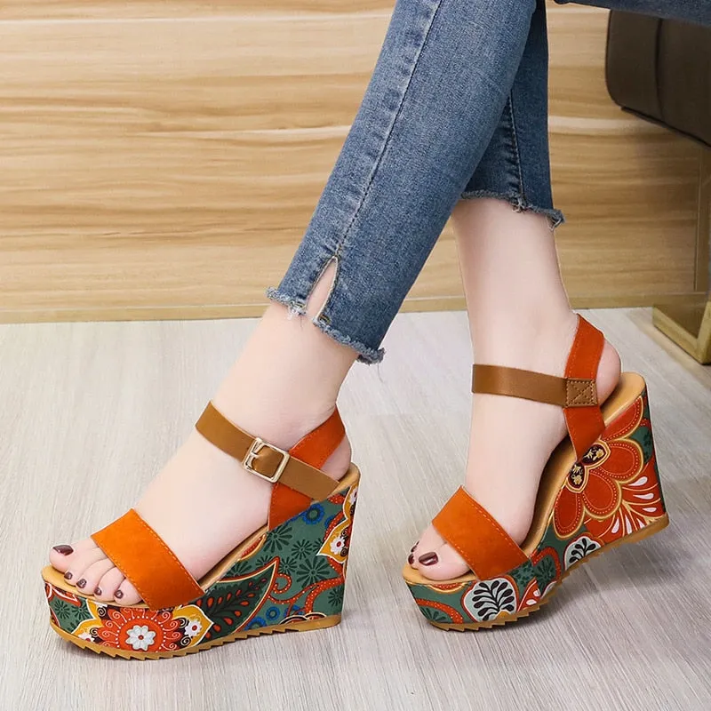 Women's Summer Ethnic Style Floral Pattern Party Platform Sandals